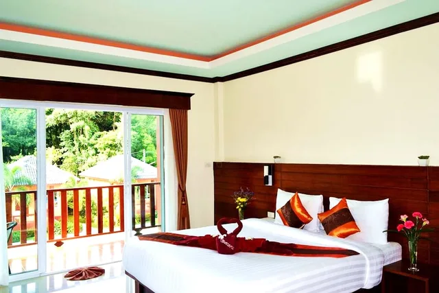 Deluxe, Bungalow, Double Bed, Peaceful Resort Koh Lanta 1/3