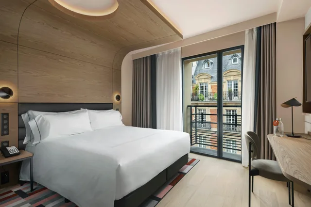 Eiffel, Premium، Canopy by Hilton Paris Eiffel Tower 4/6