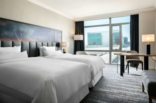 غرفة بسرير مزدوج، The Westin Cape Town 2/4