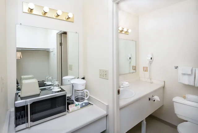 غرفة سوبيريور بسريرين كوين، Cassandra Hotel 2/2