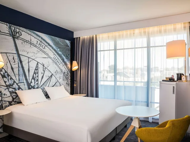 غرفة بريفيليج بسرير مزدوج، Mercure Beauvais Centre Cathedrale 1/4