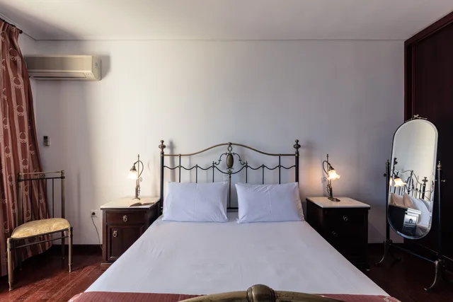 جناح، Dionysos Hotel Agistri 3/4