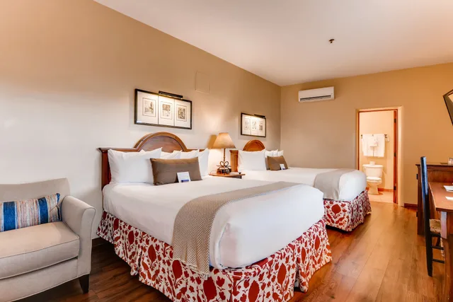 غرفة كلاسيكية بسريرين كوين، Old Santa Fe Inn 2/8