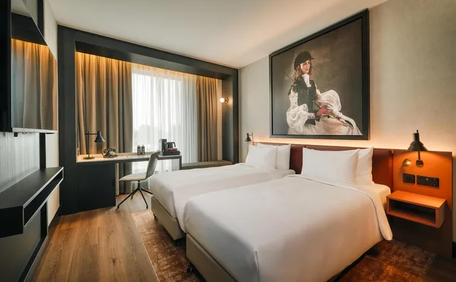 غرفة بريميوم بسرير كينج، Radisson RED Galway 3/9