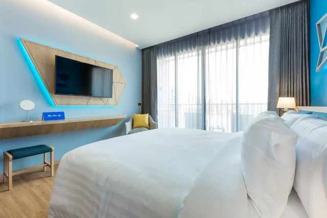 غرفة ديلوكس بسرير مزدوج بإطلالة على المسبح بشرفة، Bluesotel Smart Krabi Aonang Beach Adults Only 4/10