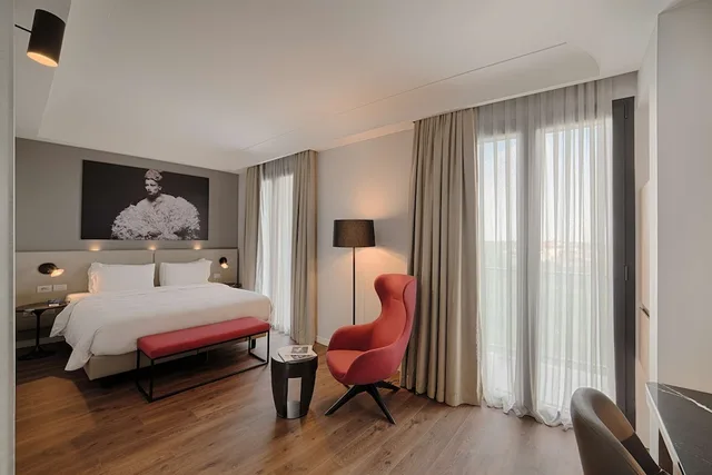غرفة بريميوم، RADISSON BLU HOTEL MILAN 1/5