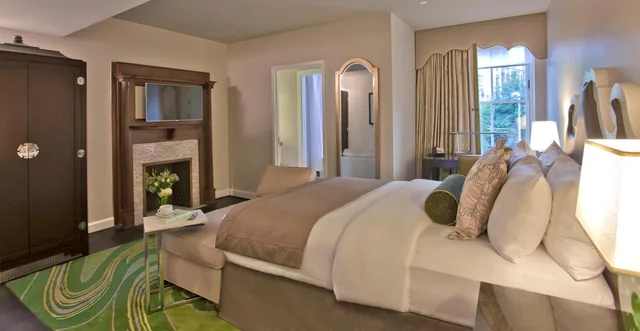 جناح جونيور بسرير كوين، Morrison Clark Historic Inn and Restaurant 1/6