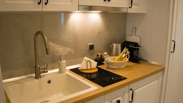 غرفة قياسية بسرير كوين مع أريكة، Costa Domus Blue Luxury Apartments 4/4