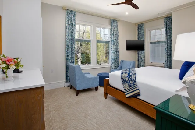 Garden, Deluxe, King Bed، The Inn At Stonecliffe 4/7