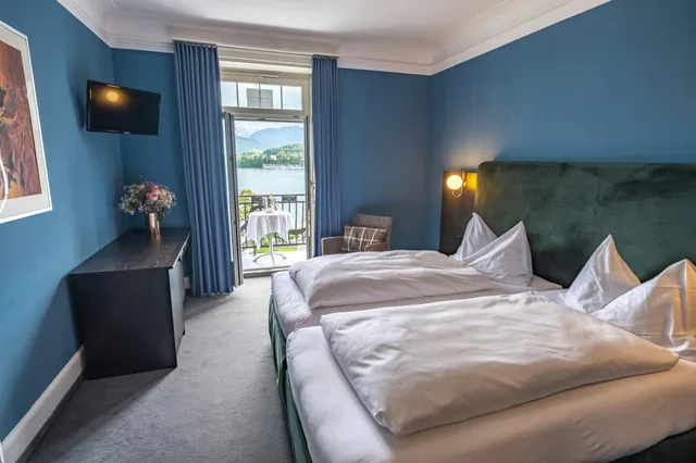 غرفة كلاسيكية بسرير مزدوج أو سريرين منفصلين بإطلالة على البحيرة بشرفة، Hotel Royal Lucerne 3/8