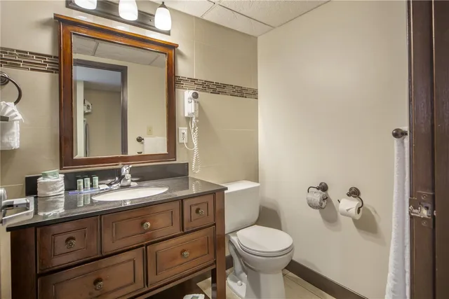 غرفة بسرير كوين، Best Western Wayside Inn 3/3