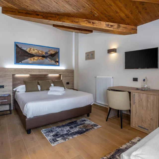 غرفة سوبيريور ثلاثية، Park Hotel 4/6