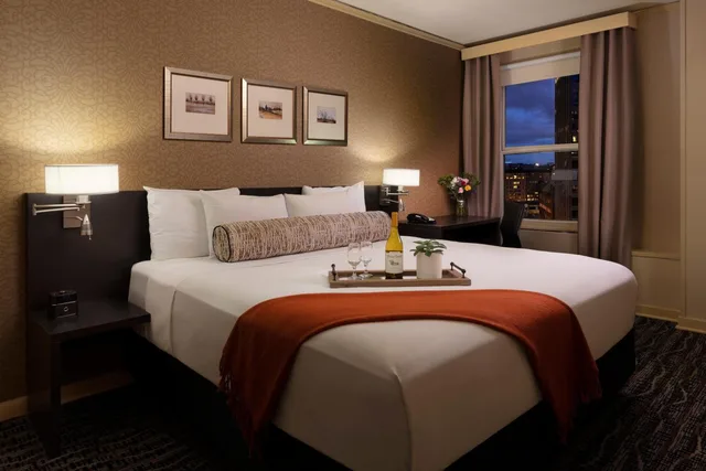جناح عائلي تنفيذي، Executive Hotel Pacific 1/1