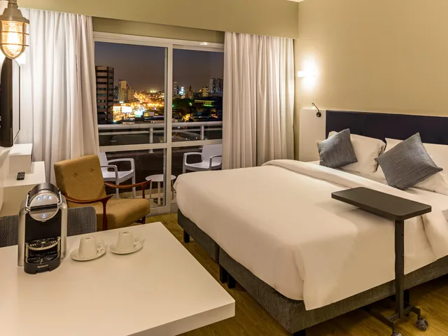 شقة بريفيليج بسرير كينج بشرفة بمطبخ، Mercure Sao Bernardo Do Campo 1/9