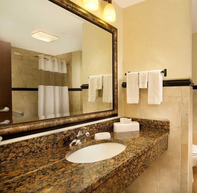 2 Rooms, Suite, King Bed, Sofa, Accessible, Drury Inn & Suites Near La Cantera Parkway 5/7