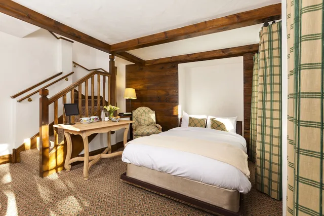 Mill Creek, Loft, Suite, King Bed, Murphy Bed, Sonnenalp 3/3