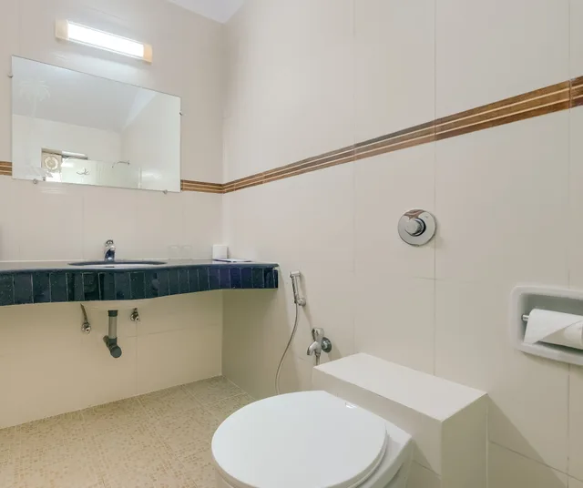 غرفة بسرير كينج بإطلالة على المسبح، Spazio Leisure Resort 8/8