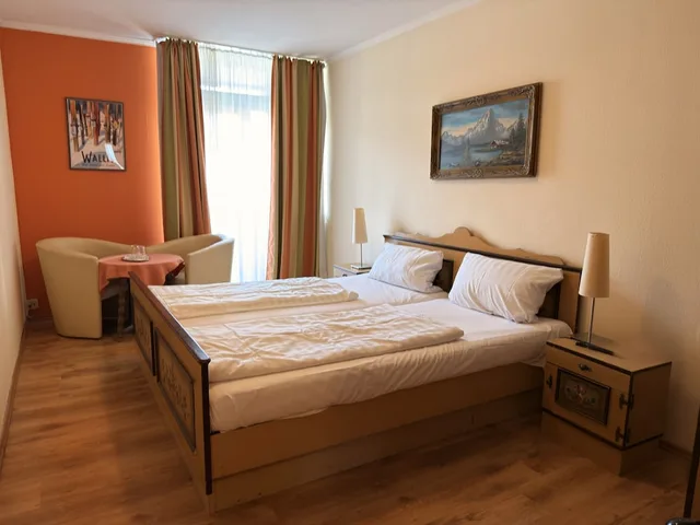 Design, Double Bed، Hotel Wallis 1/1