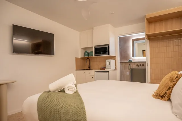 1 Bedroom, Luxury, Studio, King Bed, Sauna، Pacific Sun Bargara Beach Motel 9/10