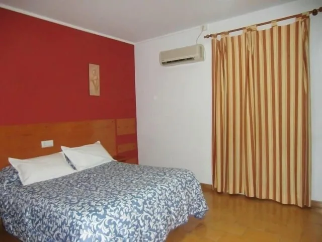 غرفة بسرير مزدوج أو سريرين منفصلين، Hostal Villa 1/4