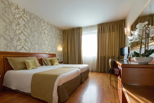 غرفة سوبيريور مفردة بسريرين منفصلين، Hotel Palace Verona 7/10