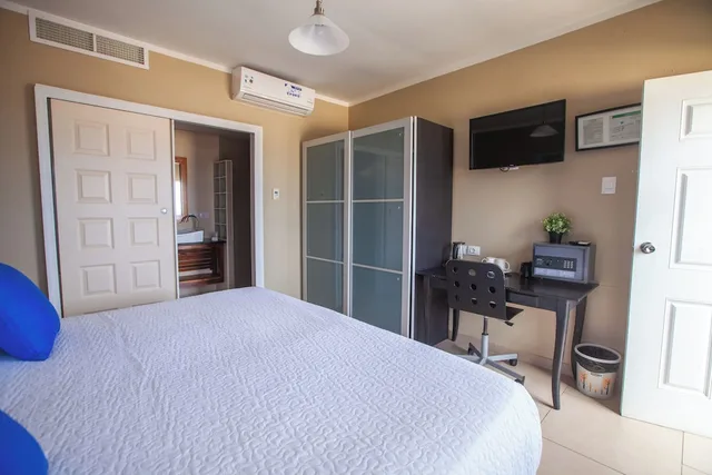 غرفة بسرير كينج، Eden Beach Resort 3/10