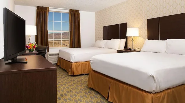 غرفة بسريرين كوين للمدخنين، Buffalo Bill's Resort & Casino, a Travelodge by Wyndham 1/2