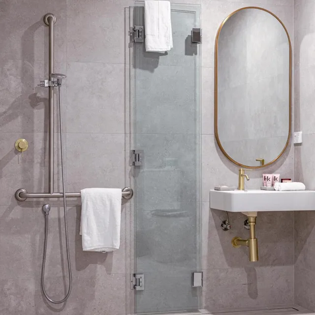 جناح بغرفتي نوم لذوي الإعاقة، Astina Suites Penrith 8/10