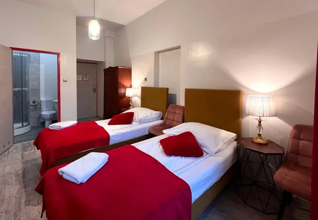 Superior, Twin Beds, Oki Doki Old Town Hostel 1/1