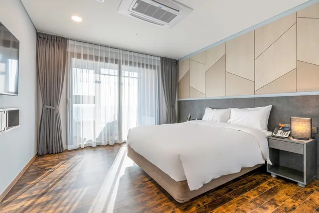 غرفة سوبيريور بسرير كوين، Urbanest Hotel 1/1