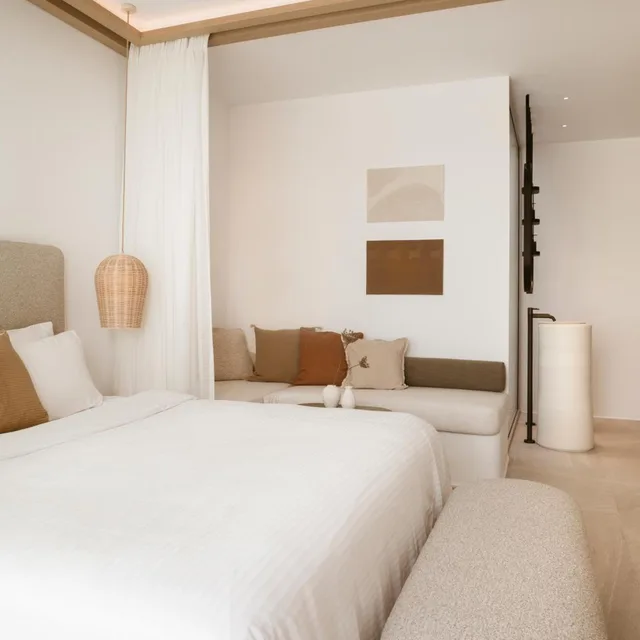Pool, Suite, Lateral Side Sea View، Mykonos Flow - Super Paradise 1/10