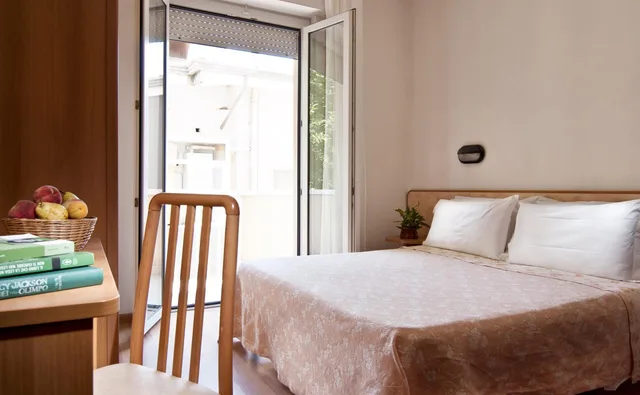 غرفة بسرير مزدوج أو سريرين منفصلين، Hotel Little 3/10