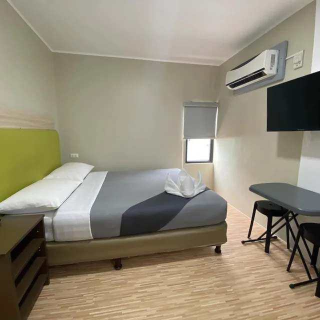 غرفة قياسية بسرير مزدوج، Domestic Guesthouse 1/7