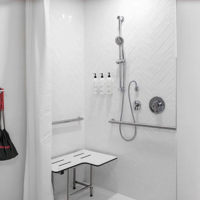 جناح بسرير كينج بإطلالة على المدينة بغرفة نوم واحدة مع أريكة، TownePlace Suites Tampa Clearwater 6/6