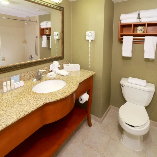 غرفة بسريرين كوين، Hampton Inn by Hilton Reynosa Zona Industrial 2/3