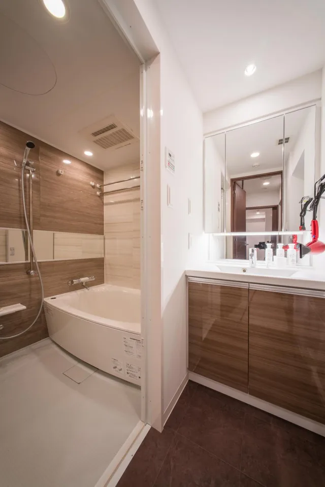 غرفة رباعية مع أريكة، Hotel Axas Nihonbashi 8/10