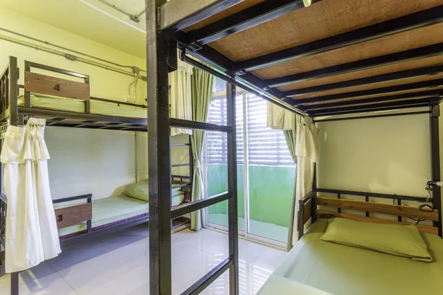 سكن مشترك مختلط بأسرّة بطابقين، OYO 928 Leaf Hostel 1/3