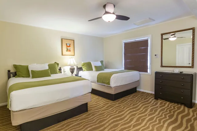 استوديو بسريرين كوين، Coast Village Inn - Santa Barbara 4/7