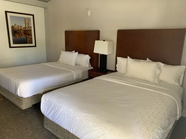 Room, 2 Queen Beds, Super 8 by Wyndham San Jose Airport 1/4