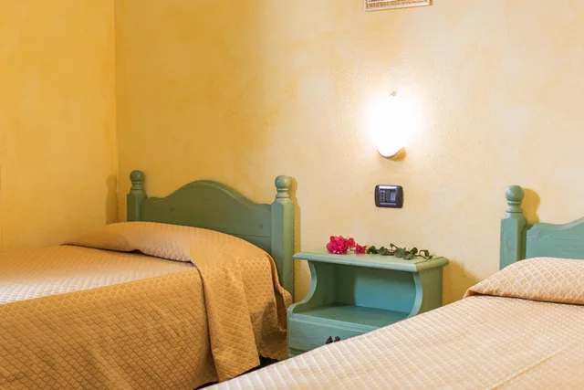 2 Bedrooms, Superior, Apartment, Sofa, Albergo Residenziale Gli Ontani 1/2