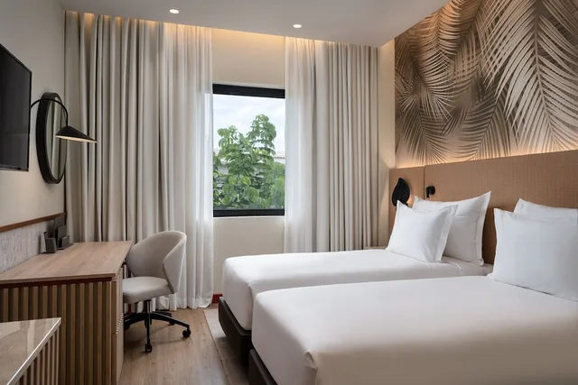 غرفة بسريرين منفصلين، Protea Hotel Luanda 1/4