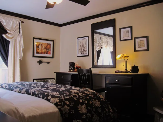 غرفة سوبيريور بسرير كينج، North Shore Inn 3/9