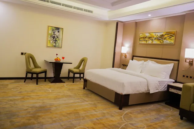 غرفة بسرير كينج، فندق الارتقاء(Al Ertiqaa Hotel Ex Continent Hotel Al Ertiqaa) 1/1