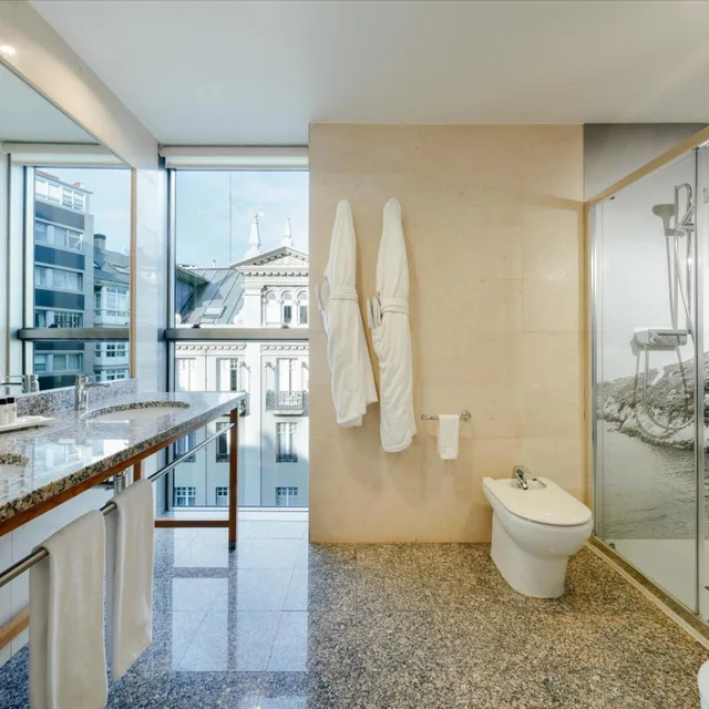 غرفة ديلوكس بسرير كينج، Hesperia A Coruna Centro 4/6
