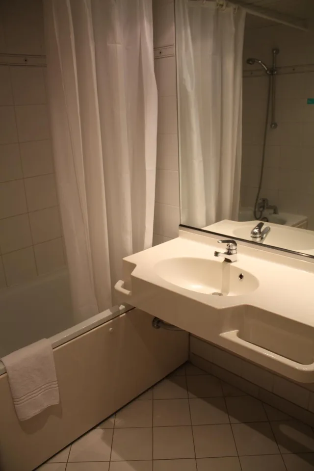 غرفة قياسية بسرير مزدوج، Mercure Angers Centre De Congres 6/7