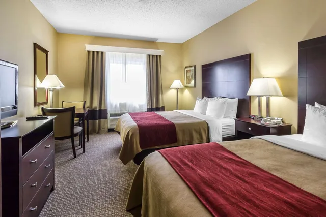 غرفة بسريرين كوين، Comfort Inn & Suites Austin North Loop 6/8