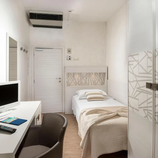 غرفة قياسية مفردة، Hotel Losanna Gabicce Mare 2/7
