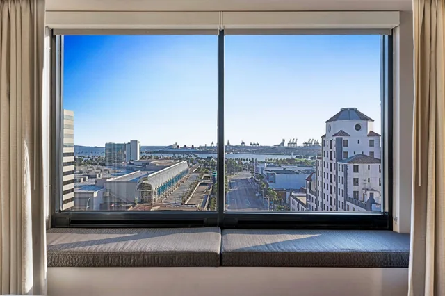 غرفة، Marriott Long Beach Downtown 1/1