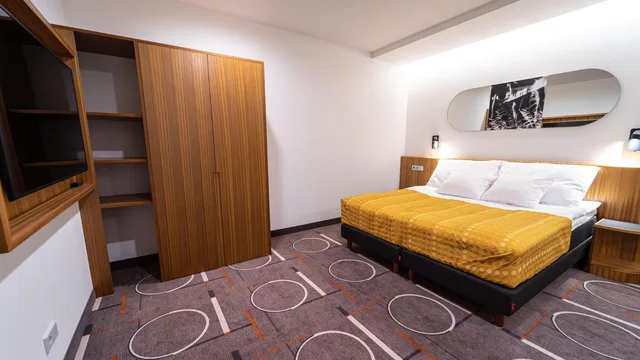 جناح بسرير كينج، Hestia Hotel Kentmanni 3/8