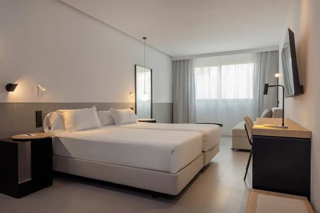 Room, Single, Twin Beds, Hm Jaime Iii 1/9